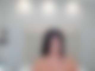 AriaaMoon's Live Sex Cam Show