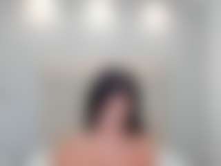 AriaaMoon's Live Sex Cam Show