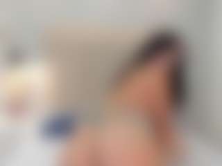 AriaaMoon's Live Sex Cam Show