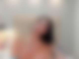 AriaaMoon's Live Sex Cam Show