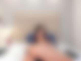 AriaaMoon's Live Sex Cam Show