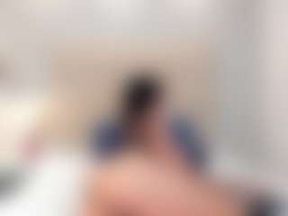 AriaaMoon's Live Sex Cam Show
