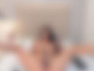Live cam show with AriaaMoon - Brown Hair on Pornisteam.com