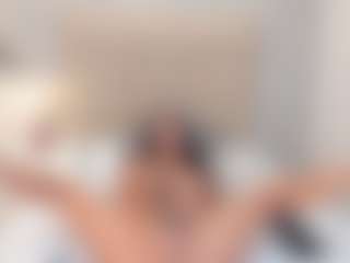 Live cam show with AriaaMoon - Young Adult on Pornisteam.com