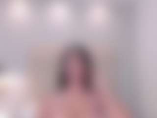 Live cam show with AriaaMoon - Ass Bouncing on Dare Cams