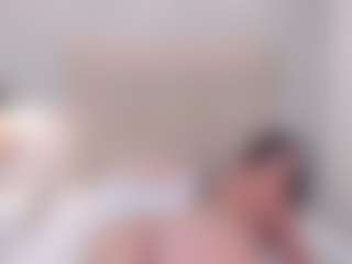AriaaMoon's Live Sex Cam Show