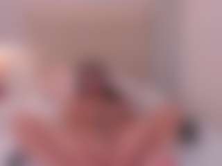 AriaaMoon's Live Sex Cam Show