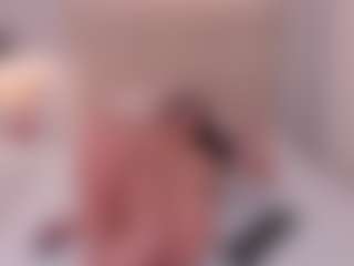 AriaaMoon's Live Sex Cam Show
