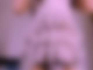 Live cam show with Karoline-miss - Black Hair on Fapmatic.com