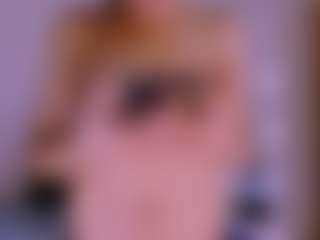 Live cam show with Karoline-miss - Black Hair on Cam Slut