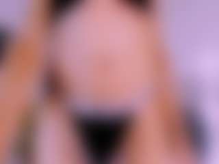 Live cam show with Karoline-miss - Tease on Camsoda