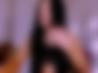 Live cam show with Karoline-miss - No Smoking on Camsoda
