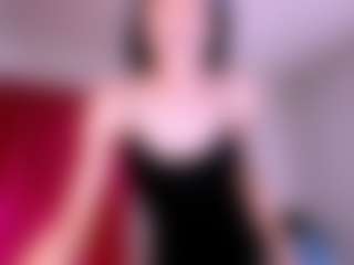 Live cam show with Karoline-miss - No Smoking on Camsoda