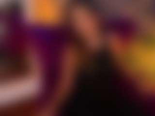 KissableKira's Live Sex Cam Show