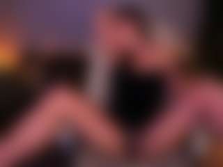 KissableKira's Live Sex Cam Show