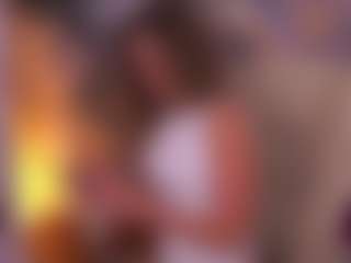 KissableKira's Live Sex Cam Show