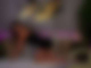 Live cam show with KissableKira - Blowjob on livesuperchat.net