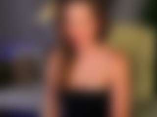 Live cam show with KissableKira - Brown Eyes on x69.live