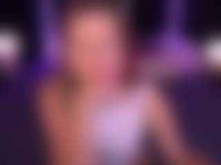 KissableKira's Live Sex Cam Show