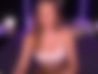 KissableKira's Live Sex Cam Show