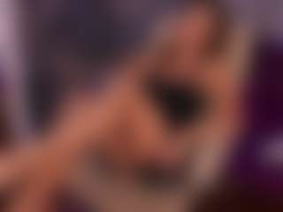 KissableKira's Live Sex Cam Show
