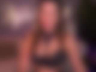 KissableKira's Live Sex Cam Show