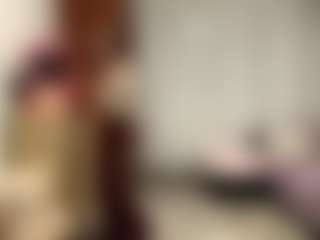 Live cam show with Stephani - Brown Hair on iamadamtest123.com