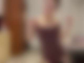 Live cam show with Stephani - Bikini on Gym Cam Girls
