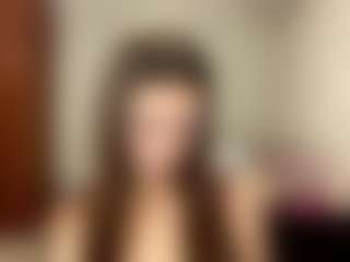 Live cam show with Stephani - Brown Hair on Camsoda Late Night