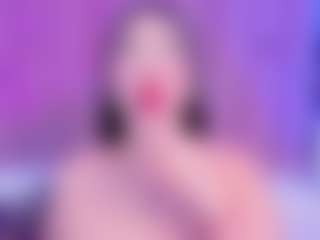 Live cam show with Saory Jones - Thick on StripNow
