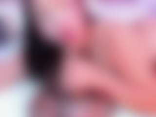 Live cam show with Saory Jones - Brown Eyes Red Hair on Fit Hotties