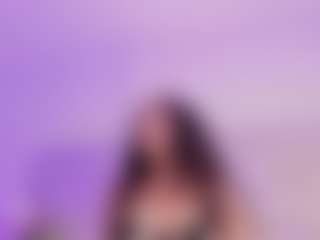 SaraRossi's Live Sex Cam Show