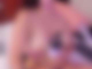 SaraRossi's Live Sex Cam Show