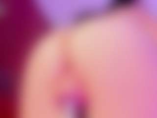 SaraRossi's Live Sex Cam Show