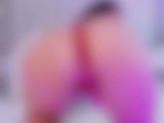 SaraRossi's Live Sex Cam Show