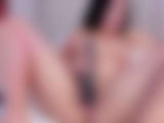SaraRossi's Live Sex Cam Show