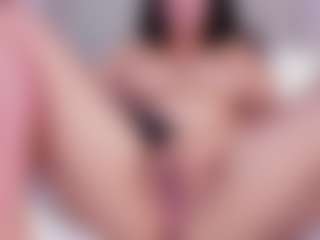 Live cam show with SaraRossi - Toys on Dare Cams