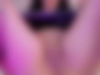 SaraRossi's Live Sex Cam Show