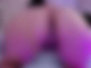 SaraRossi's Live Sex Cam Show
