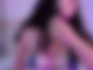 SaraRossi's Live Sex Cam Show