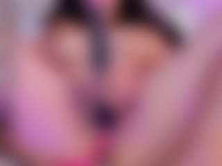 Live cam show with SaraRossi - Gamer Latina on Chatstar | colombia