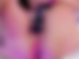 SaraRossi's Live Sex Cam Show