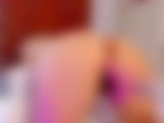 SaraRossi's Live Sex Cam Show