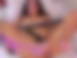 SaraRossi's Live Sex Cam Show