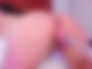 Live cam show with SaraRossi - Average on Camsoda
