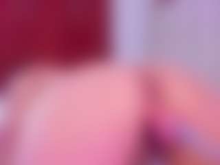 Live cam show with SaraRossi - Nsfw on Big Tits