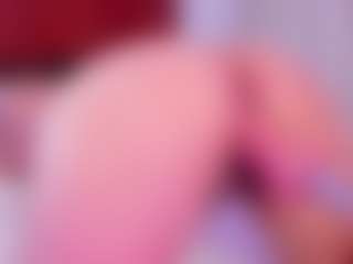 Live cam show with SaraRossi - Big Tits Dildo on Hubzter Live