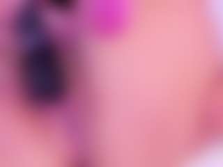 SaraRossi's Live Sex Cam Show