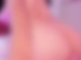 Live cam show with SaraRossi - Tattoos Curvy on livesuperchat.net