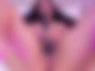 SaraRossi's Live Sex Cam Show